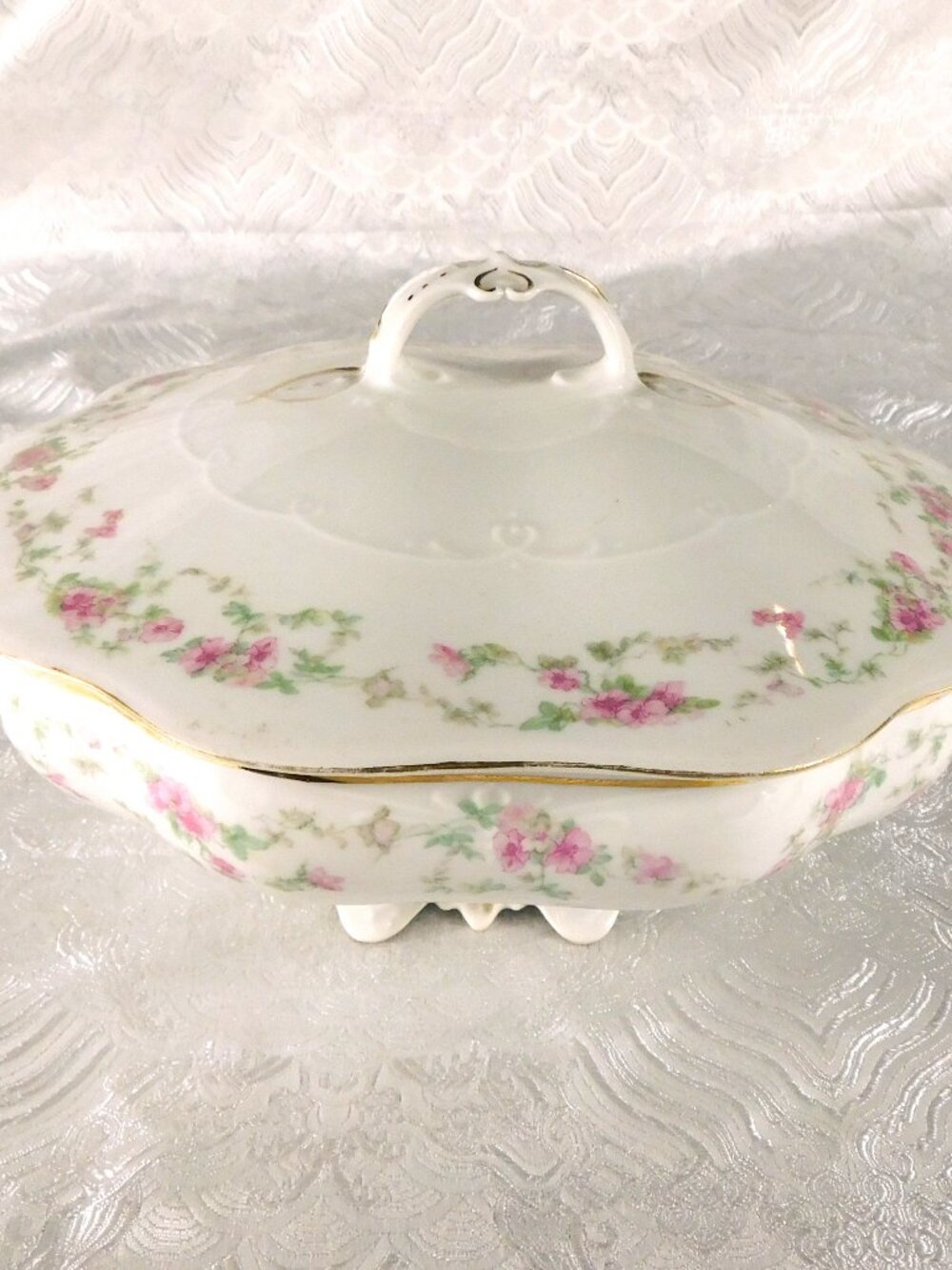 MZ Austria Covered Casserole Dish with Flower Shaped Handles #  23221